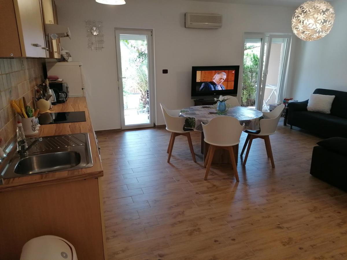 Apartman Ilaria 메덜린 외부 사진