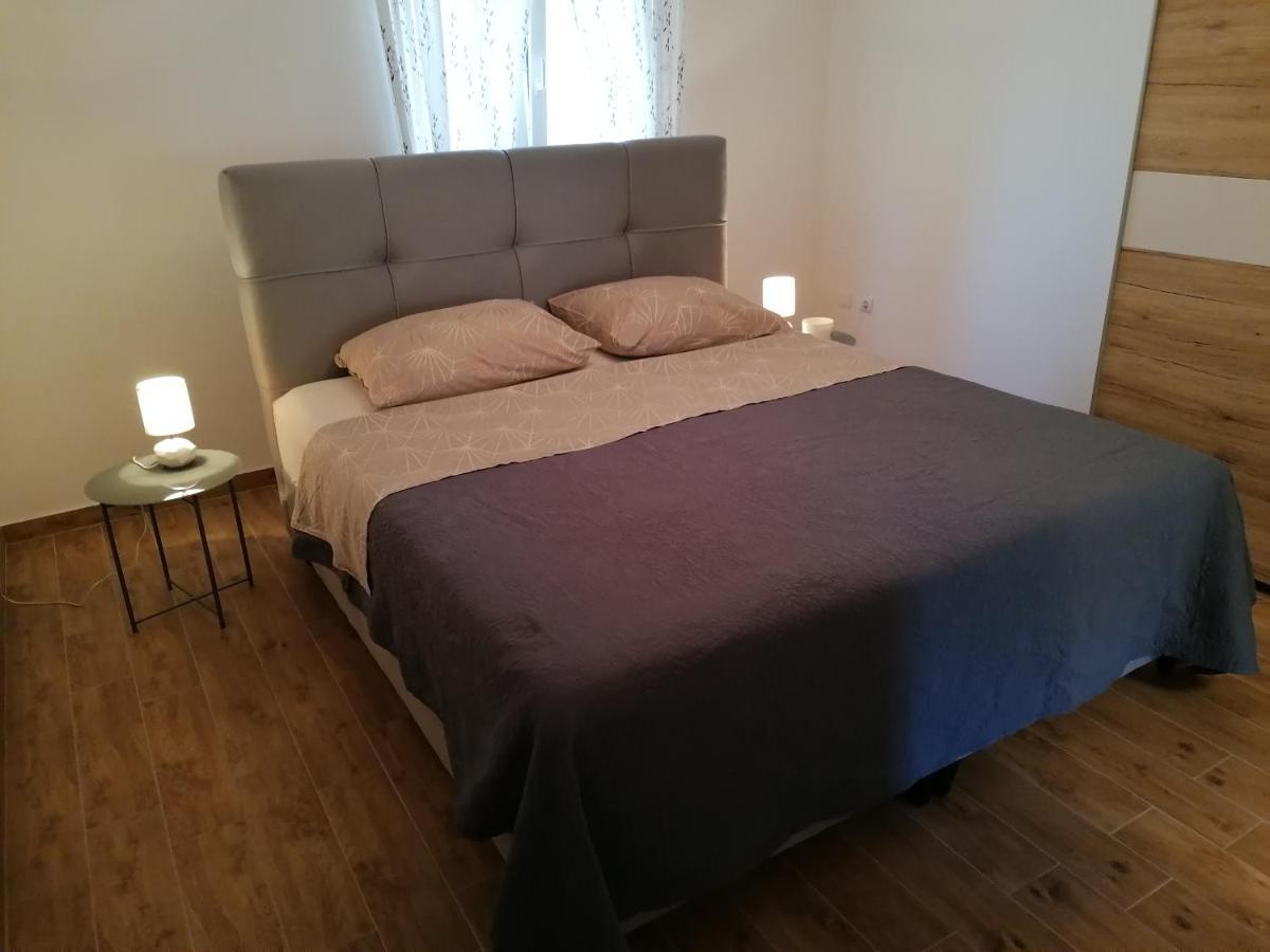 Apartman Ilaria 메덜린 외부 사진